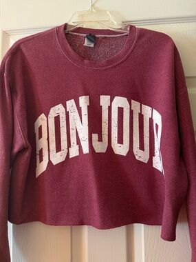 Bon Jour Maroon Graphic Cropped Sweatshirt